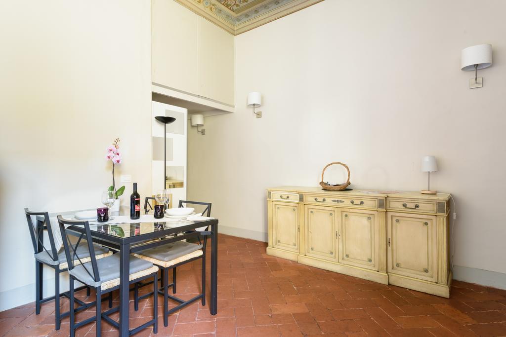 Servi Apartment Флоренція Екстер'єр фото